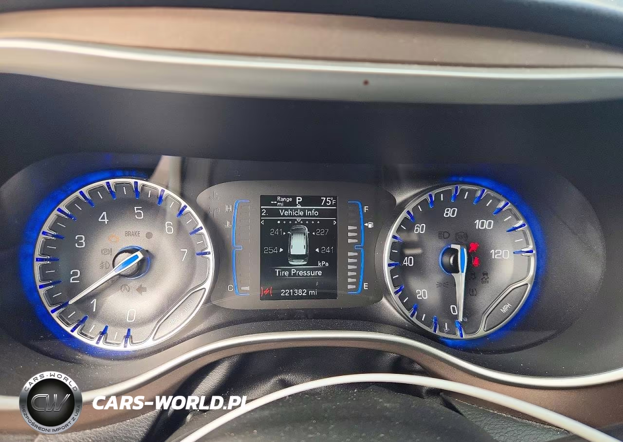 2022 Chrysler Voyager Lx VIN:2C4RC1CGXNR105509 - 9