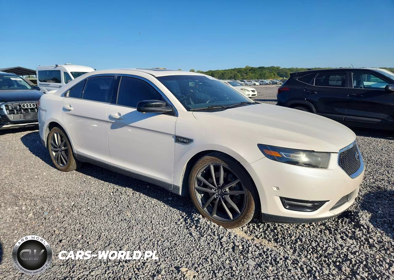 2016 Ford Taurus Sho VIN:1FAHP2KT8GG134120 - 4