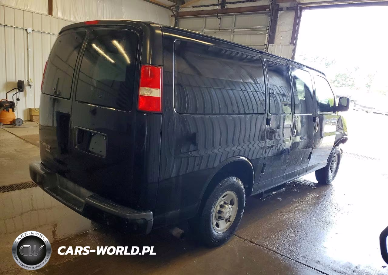 2016 Chevrolet Express VIN:1GAWGEFF0G1318650 - 3