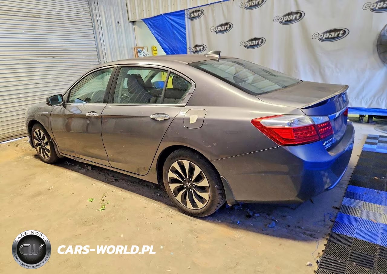 2015 Honda Accord Hybrid VIN:1HGCR6F3XFA000518 - 2