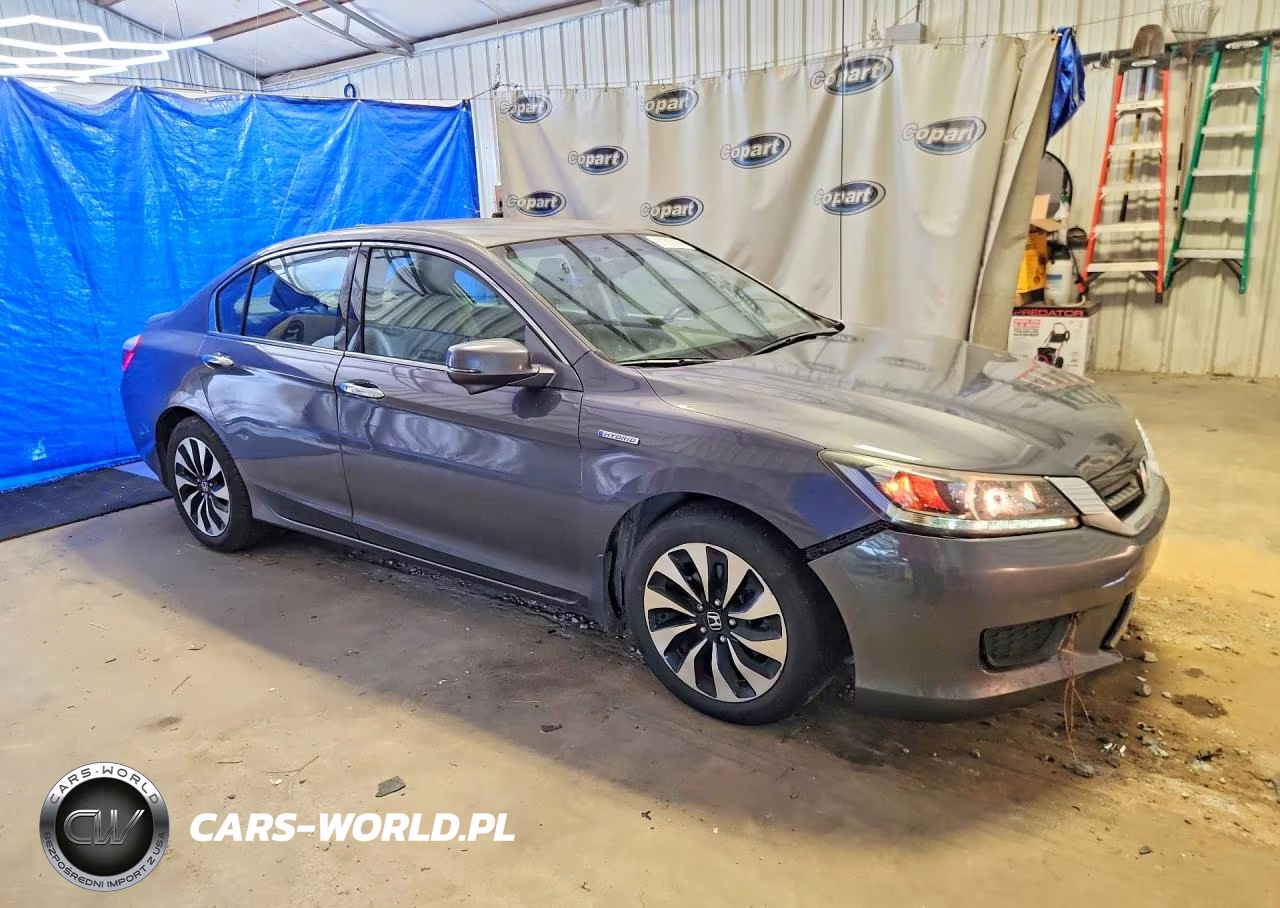 2015 Honda Accord Hybrid VIN:1HGCR6F3XFA000518 - 4