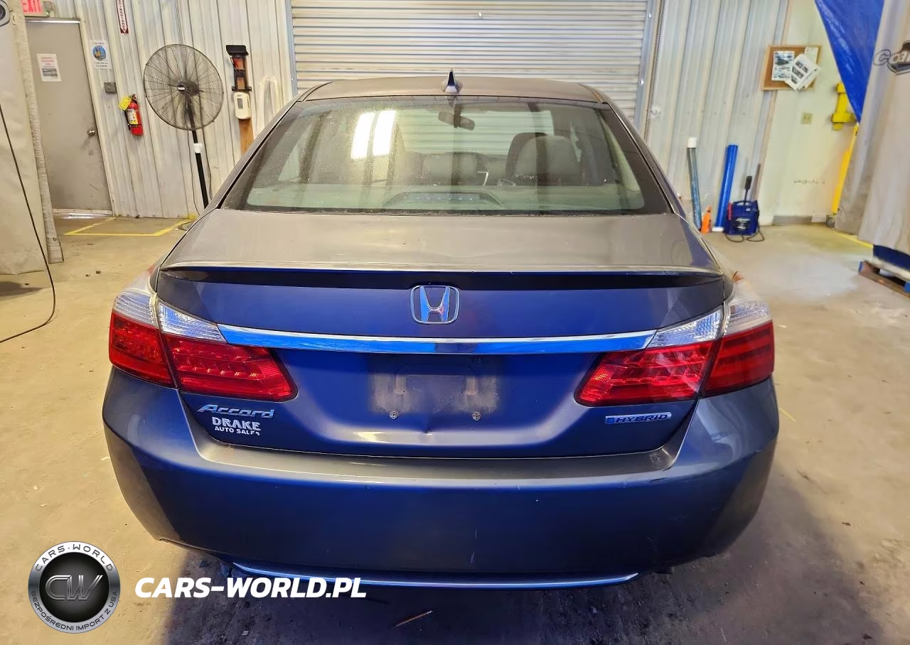 2015 Honda Accord Hybrid VIN:1HGCR6F3XFA000518 - 6