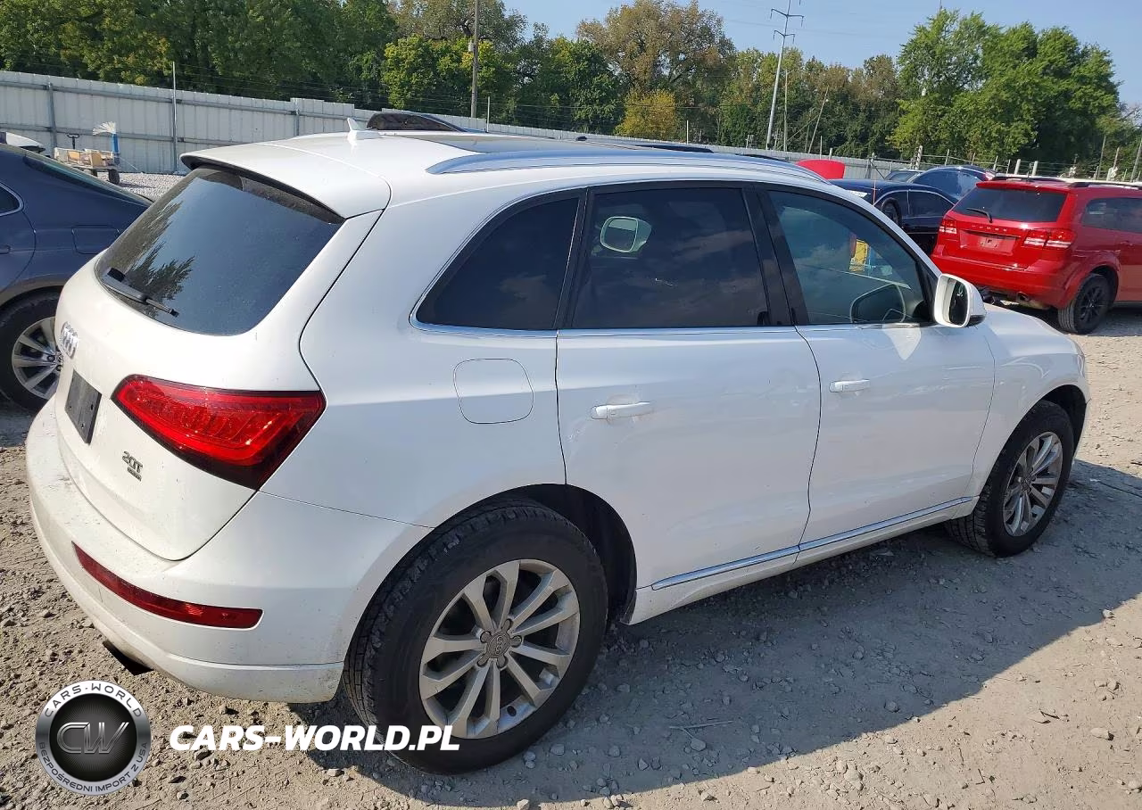 2014 Audi Q5 Premium VIN:WA1CFAFP1EA038046 - 3