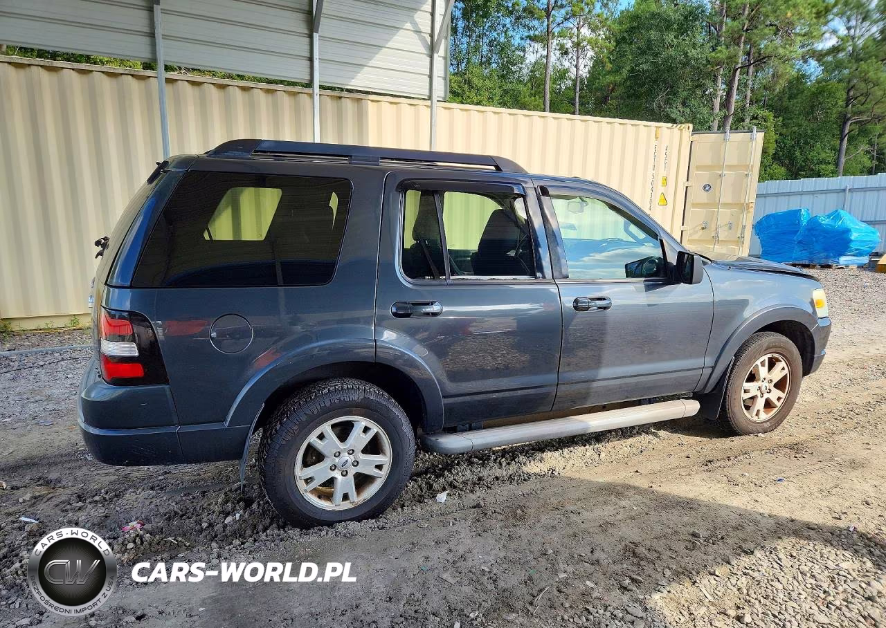 2010 Ford Explorer Xlt VIN:1FMEU7DE4AUA56117 - 3