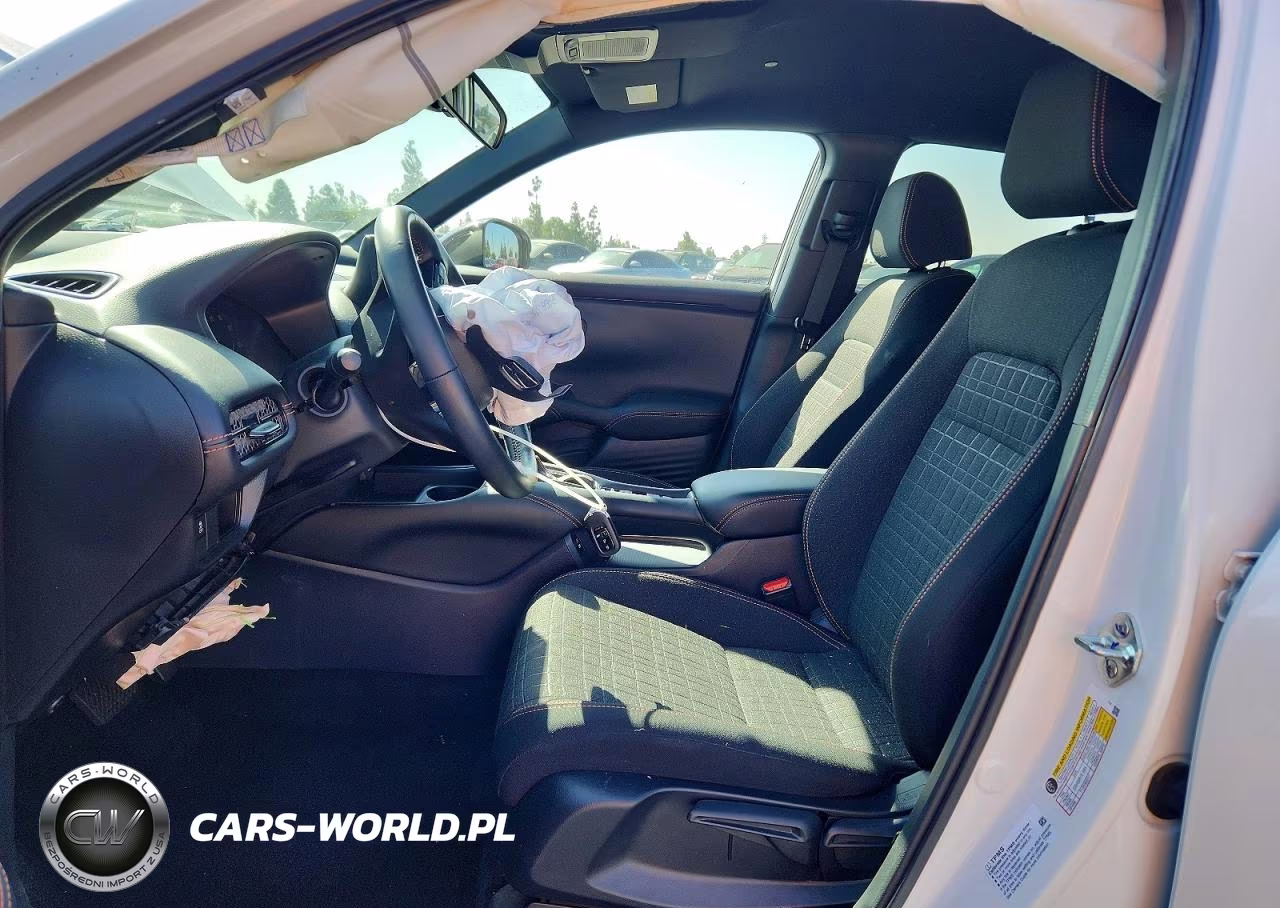 2025 Honda Hr-V Sport VIN:3CZRZ1H56SM735028 - 7