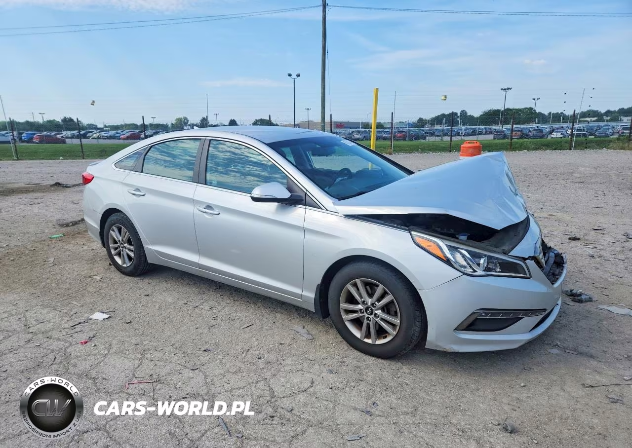 2015 Hyundai Sonata Eco VIN:5NPE24AAXFH171400 - 4