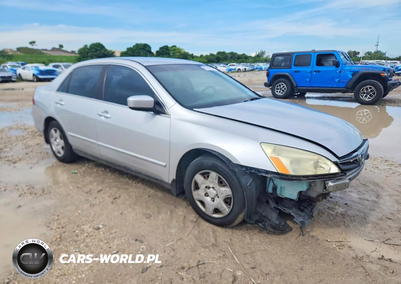 2007 Honda Accord Lx VIN:3HGCM56417G702117 - 4