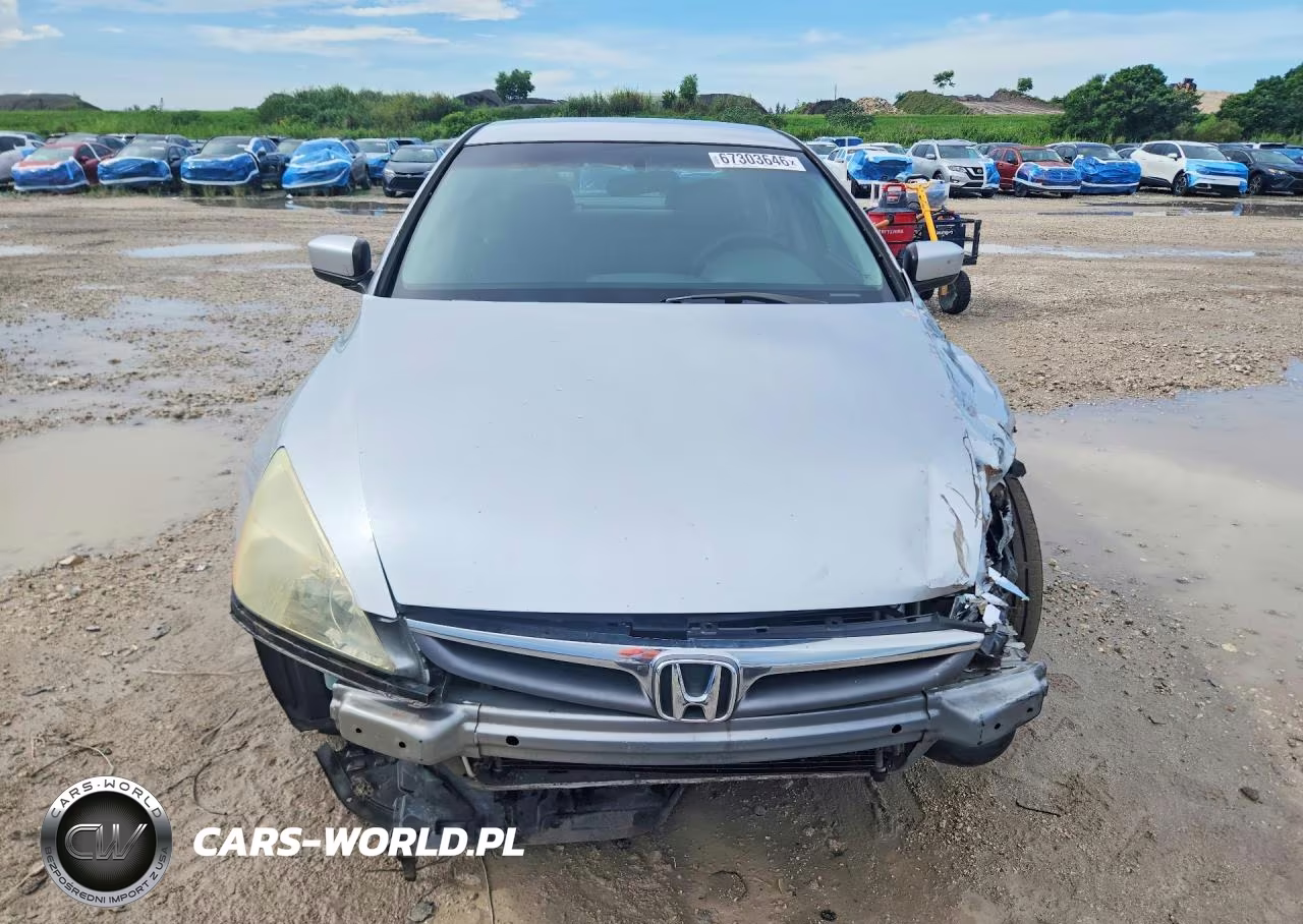 2007 Honda Accord Lx VIN:3HGCM56417G702117 - 5