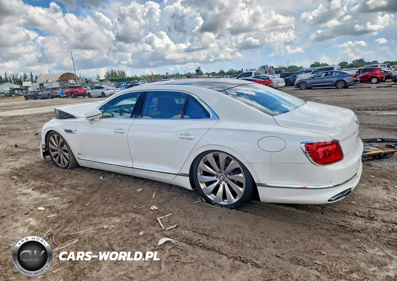2022 Bentley Flying Spur VIN:SCBBR6ZG2NC098183 - 2