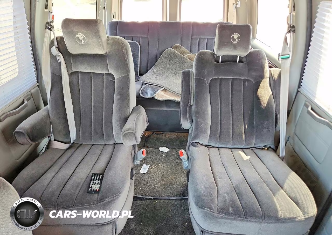 2012 Chevrolet Express G1500 3Lt VIN:1GBSGDC47C1107009 - 10