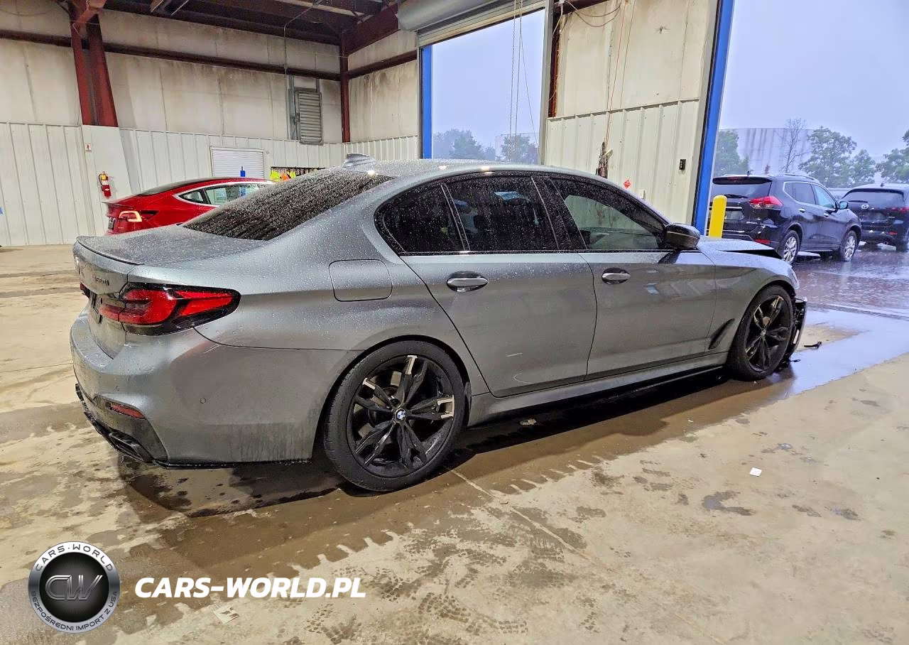 2019 BMW M550Xi VIN:WBAJB9C55KB289360 - 3