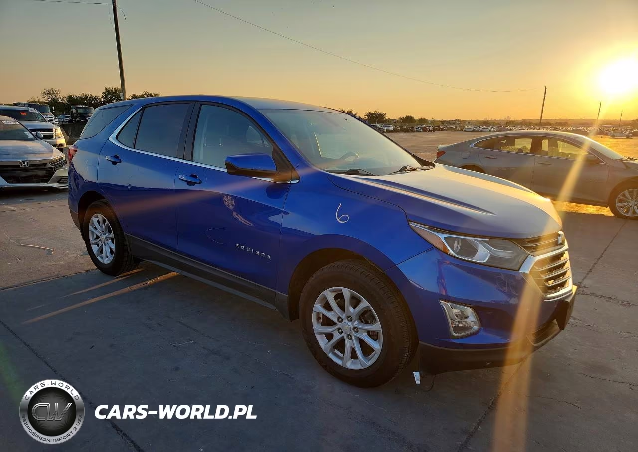 2019 Chevrolet Equinox Lt VIN:3GNAXKEVXKS566704 - 4