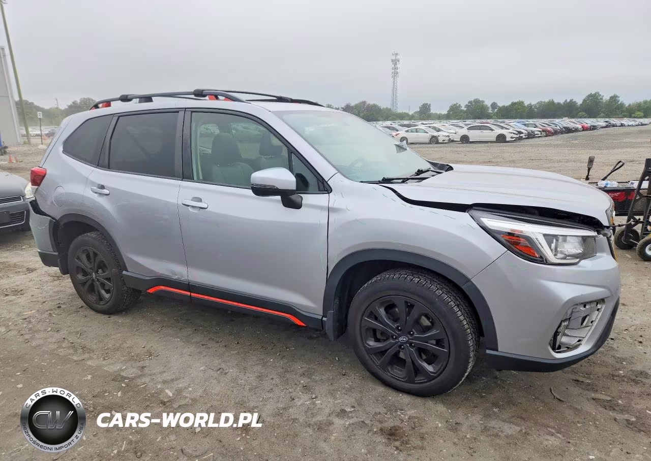 2019 Subaru Forester Sport VIN:JF2SKAJC1KH426643 - 4