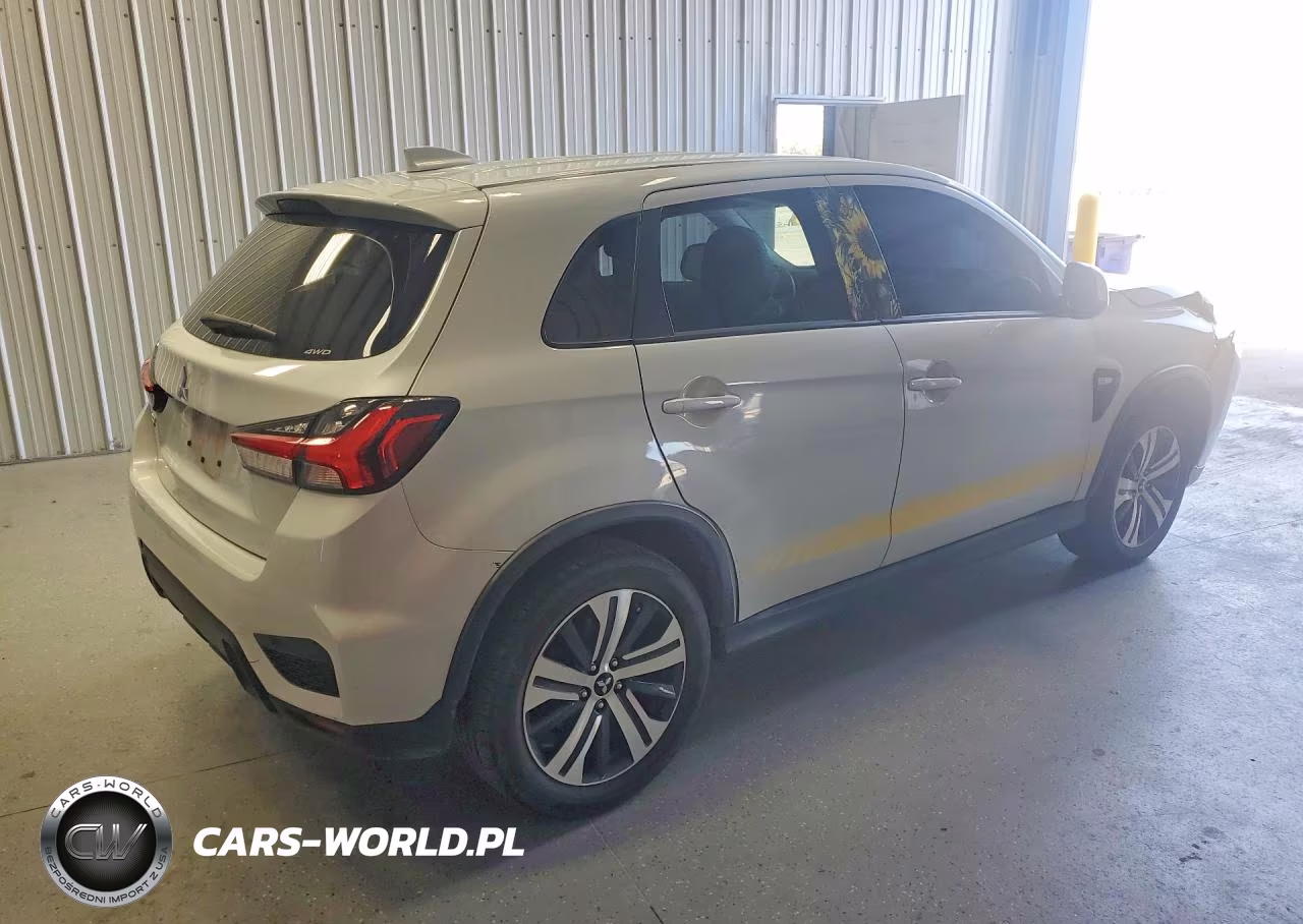 2023 Mitsubishi Outlander Sport S-Se VIN:JA4ARUAU4PU011342 - 3