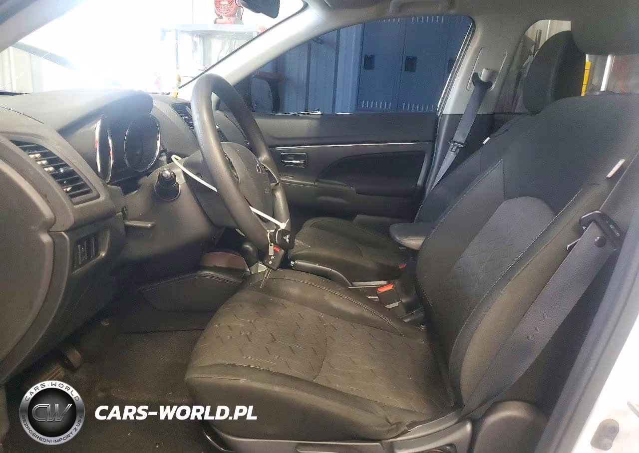 2023 Mitsubishi Outlander Sport S-Se VIN:JA4ARUAU4PU011342 - 7