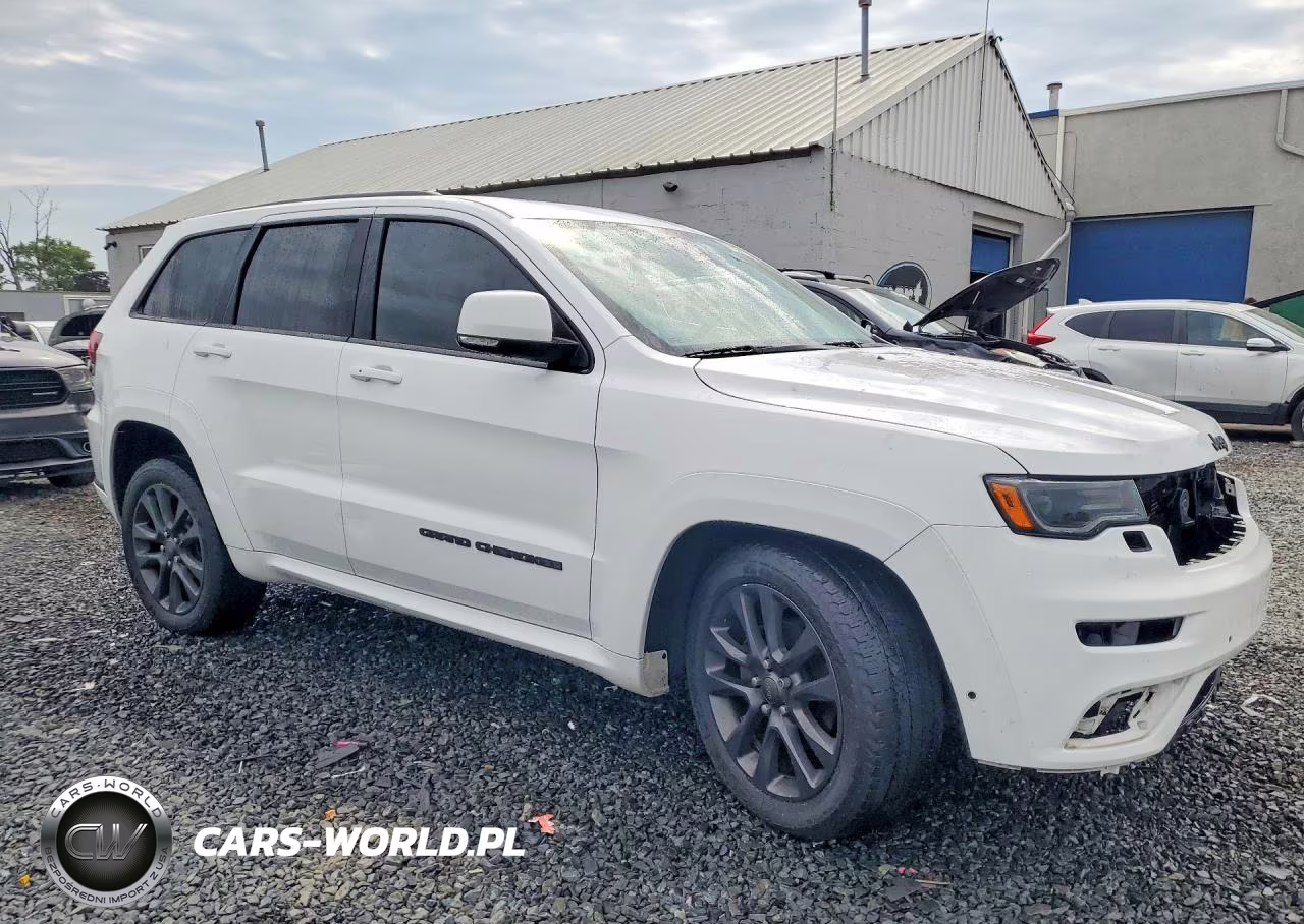 2018 Jeep Grand Cherokee Overland VIN:1C4RJFCG9JC336018 - 4