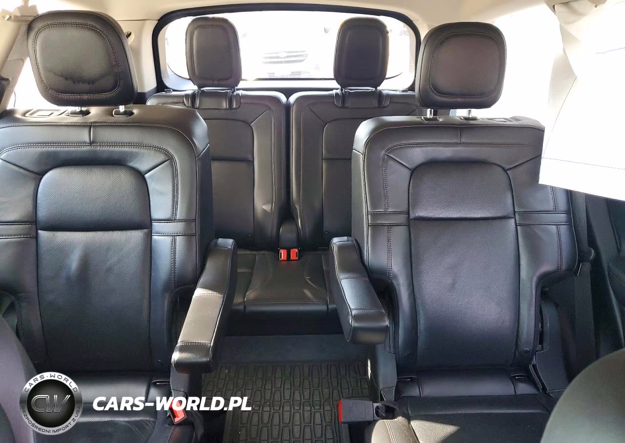2023 Lincoln Aviator Reserve VIN:5LM5J7XC5PGL28651 - 10