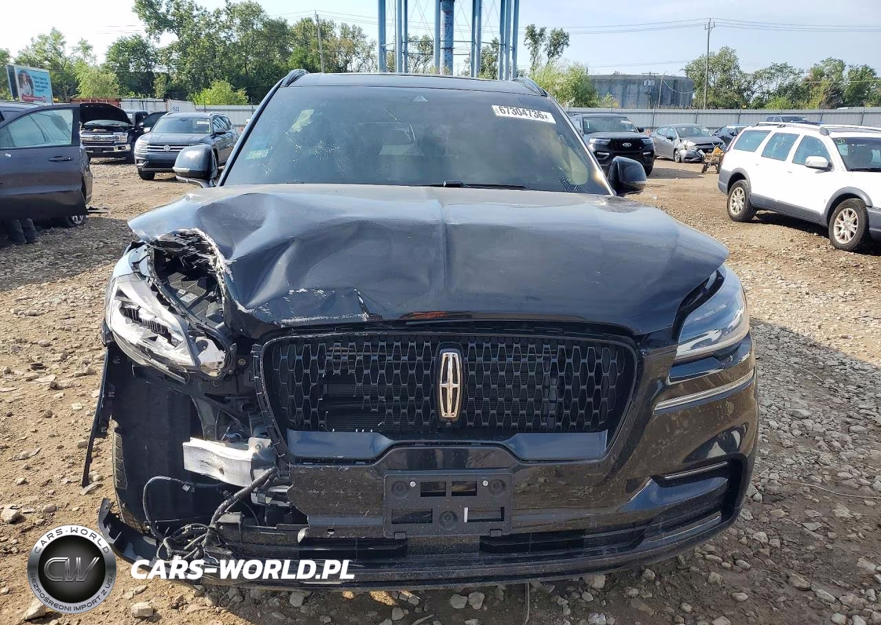 2023 Lincoln Aviator Reserve VIN:5LM5J7XC5PGL28651 - 5