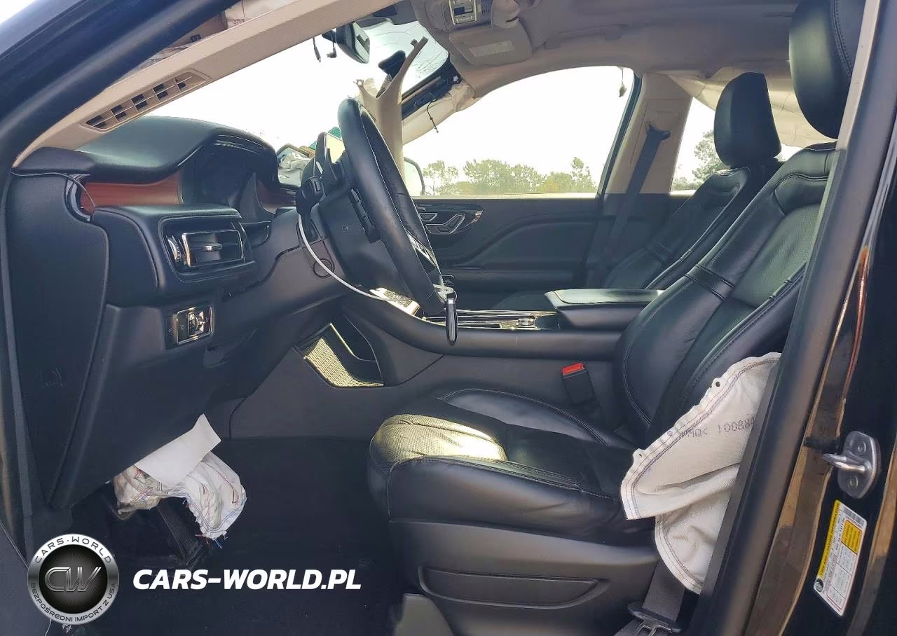 2023 Lincoln Aviator Reserve VIN:5LM5J7XC5PGL28651 - 7