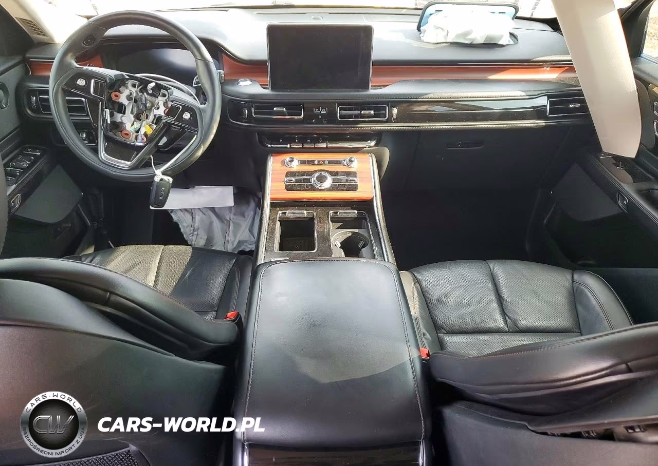 2023 Lincoln Aviator Reserve VIN:5LM5J7XC5PGL28651 - 8