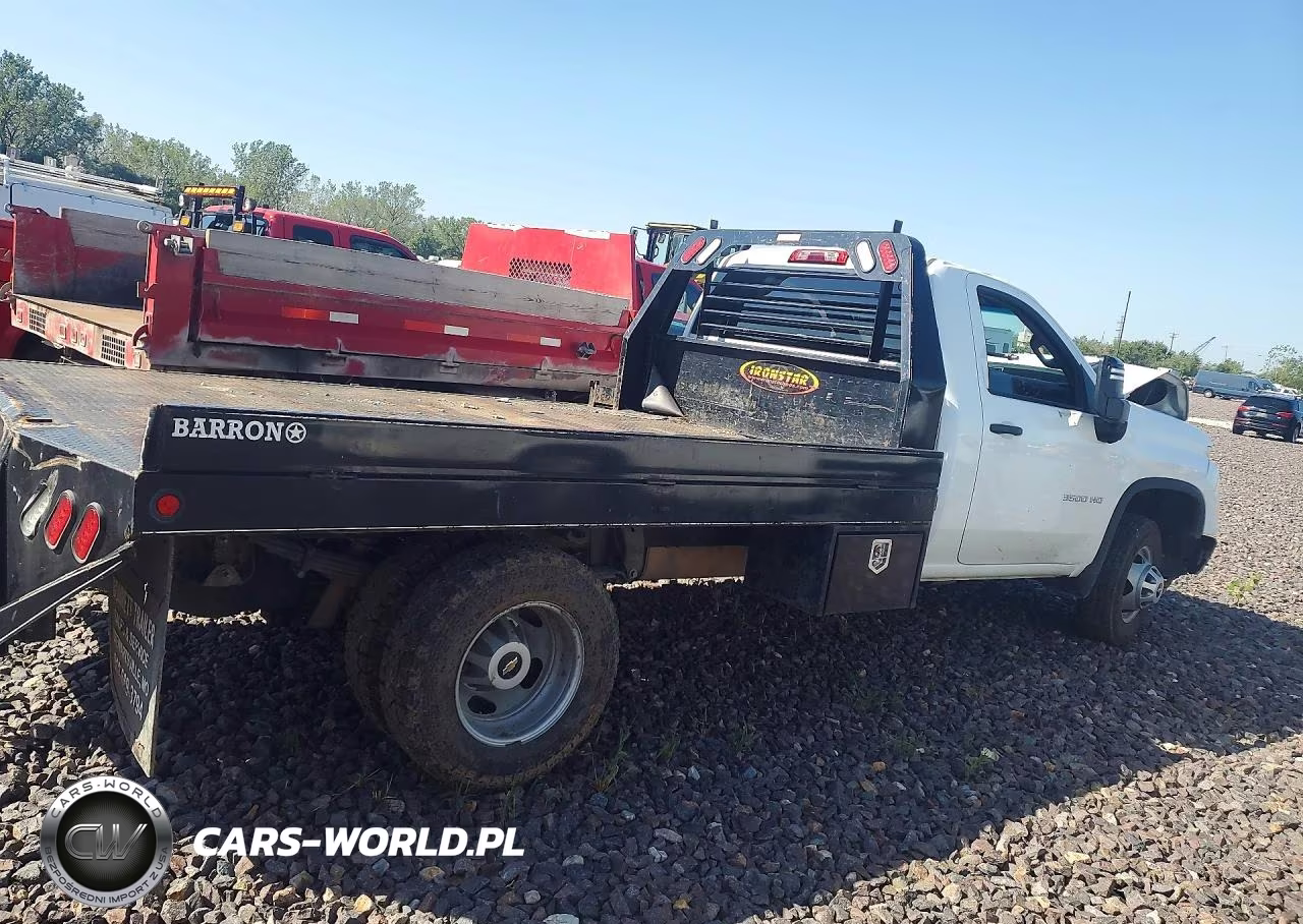 2022 Chevrolet Silverado C3500 VIN:1GB3WRE71NF189997 - 3