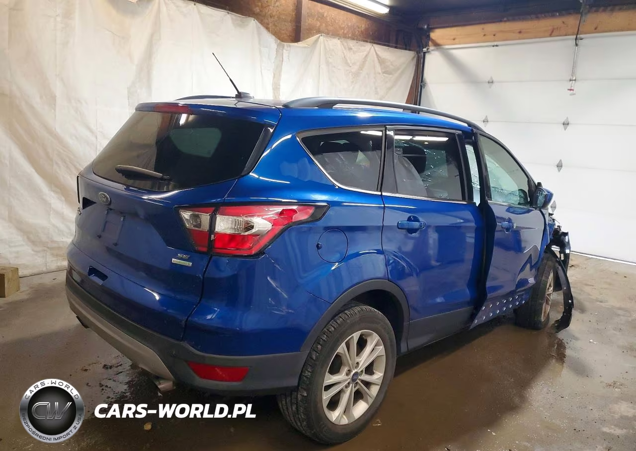 2018 Ford Escape Se VIN:1FMCU0GD6JUA17868 - 3
