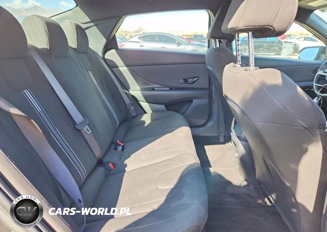 2025 Hyundai Elantra Sel Sport VIN:KMHLM4DG0SU000524 - 10
