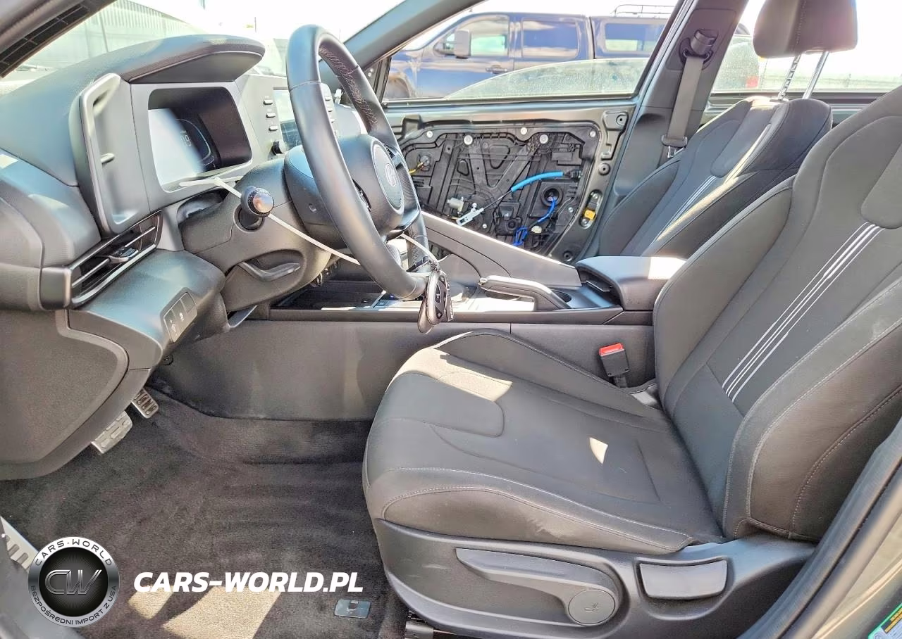2025 Hyundai Elantra Sel Sport VIN:KMHLM4DG0SU000524 - 7