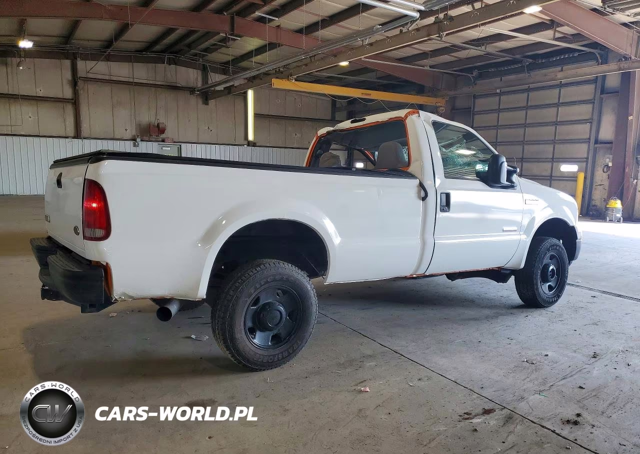 2005 Ford F250 Super Duty VIN:1FTSF21P15EC42076 - 3