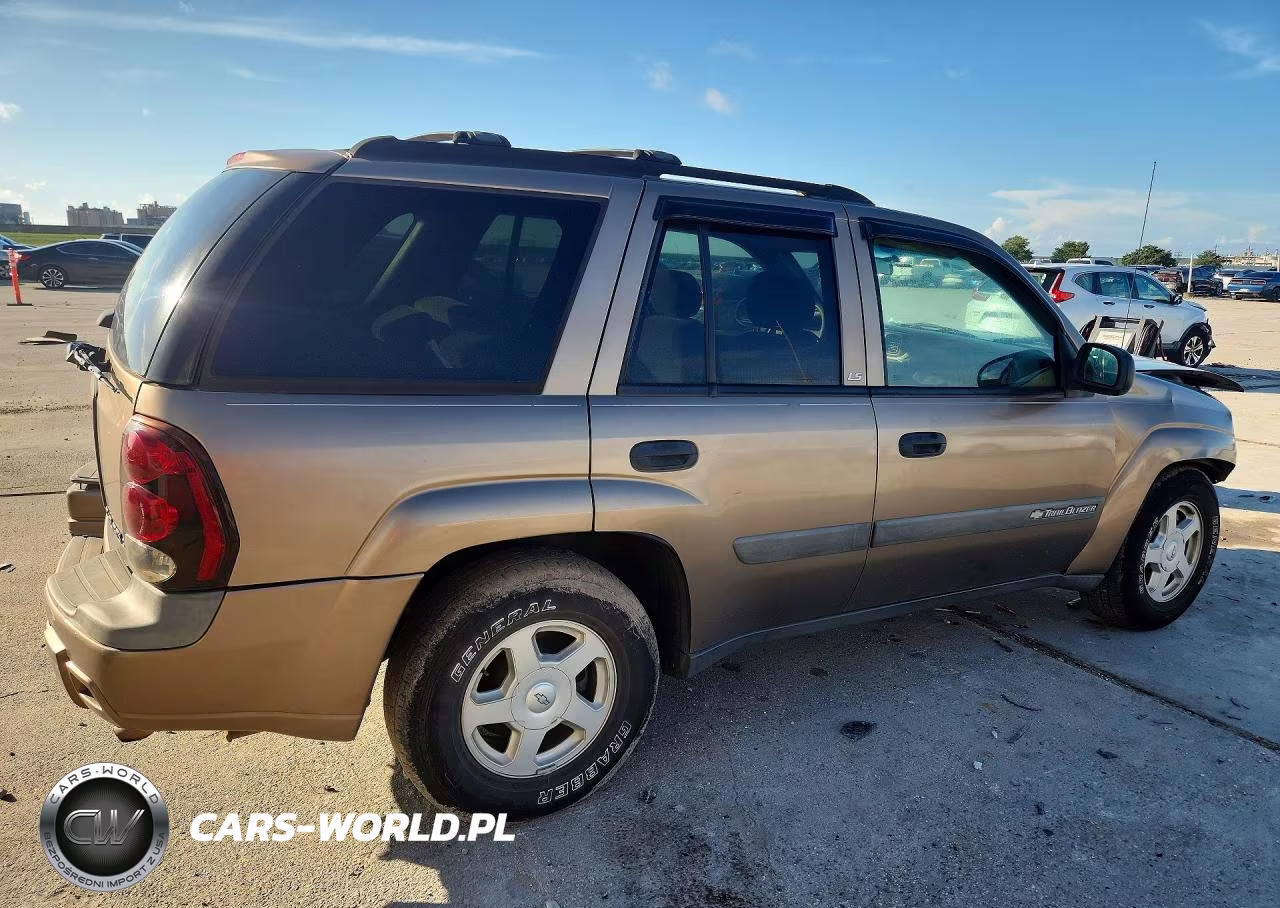 2003 Chevrolet Trailblazer VIN:1GNDS13S632306747 - 3