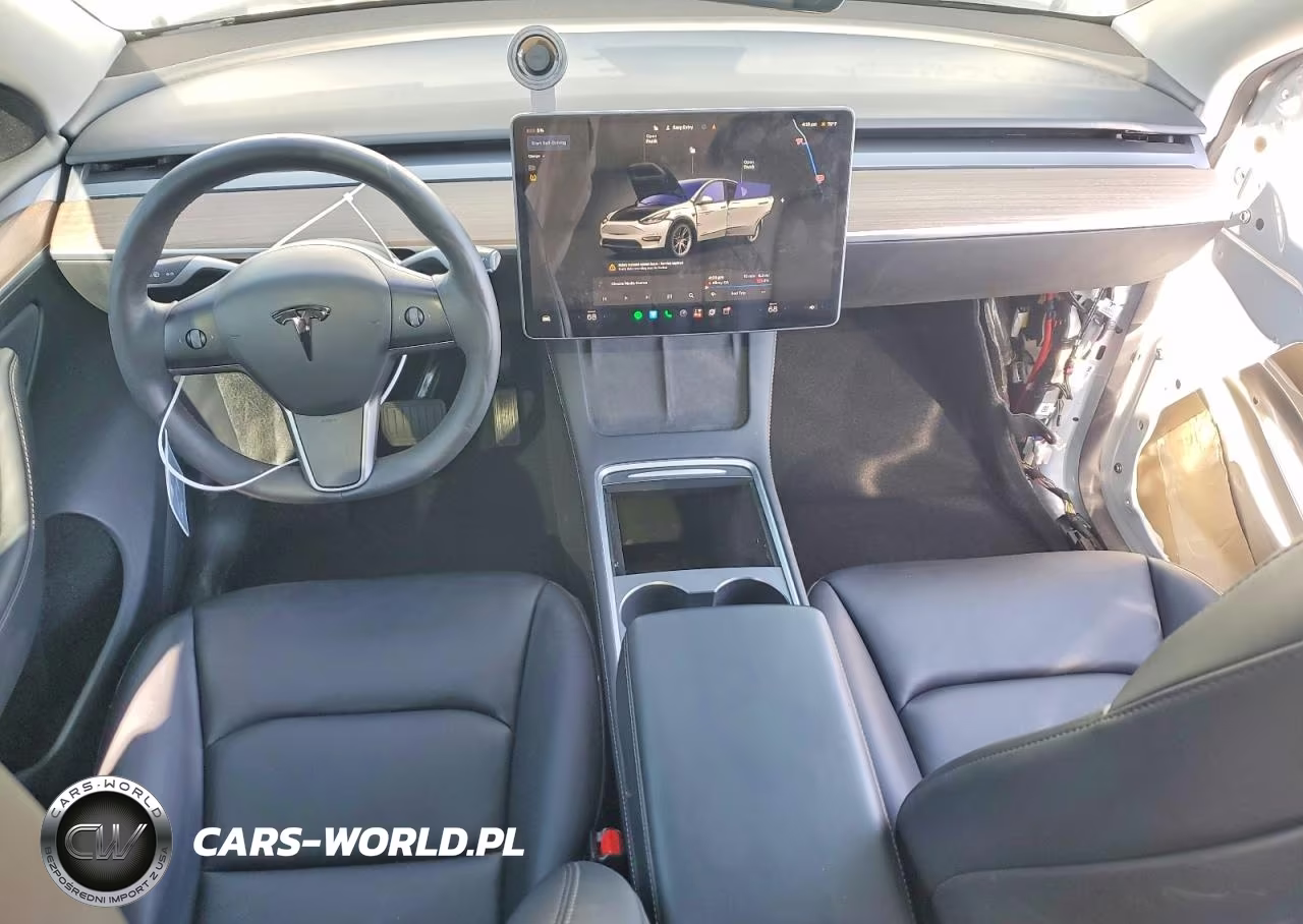 2024 Tesla Model Y VIN:7SAYGDEE0RF066981 - 8