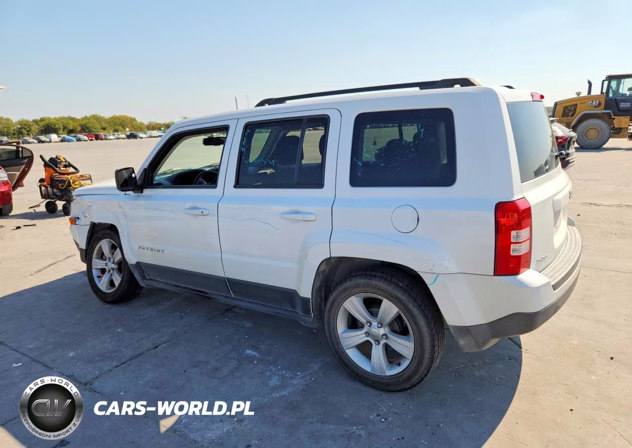 2016 Jeep Patriot Latitude VIN:1C4NJPFB7GD584338 - 2