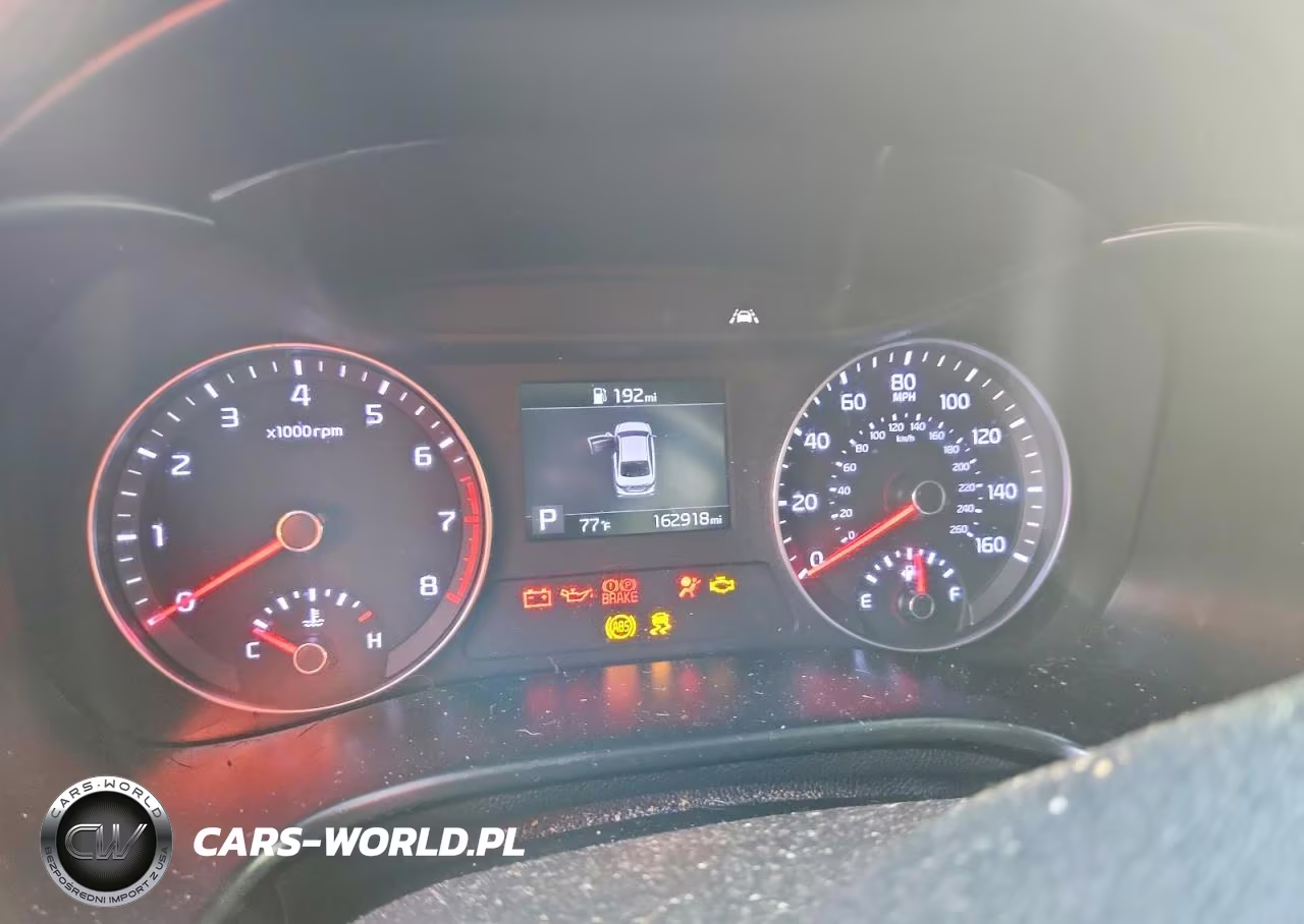 2020 Kia Forte Lxs VIN:3KPF24AD7LE252093 - 9