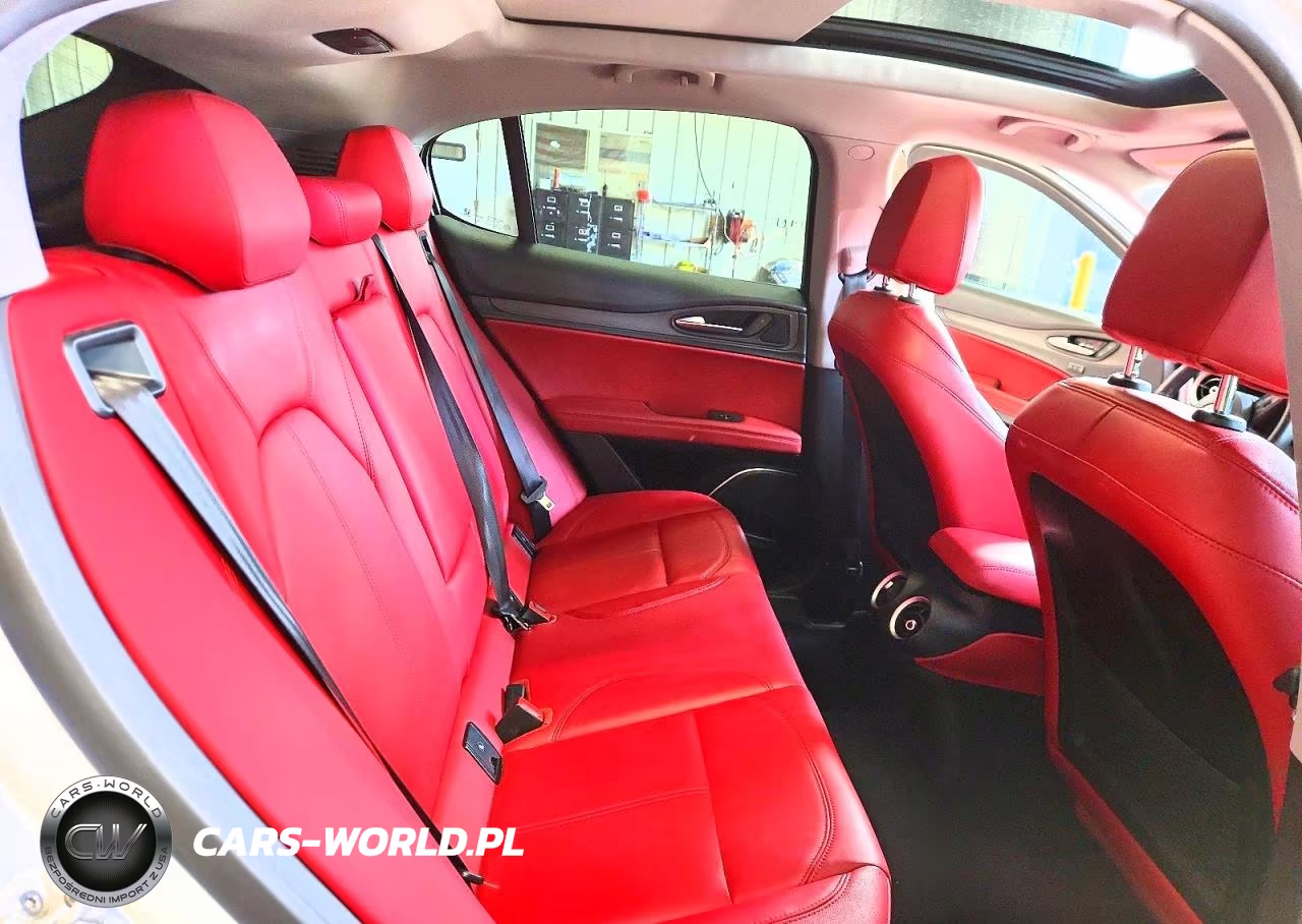 2021 Alfa Romeo Stelvio Ti VIN:ZASPAKBN7M7D13387 - 11