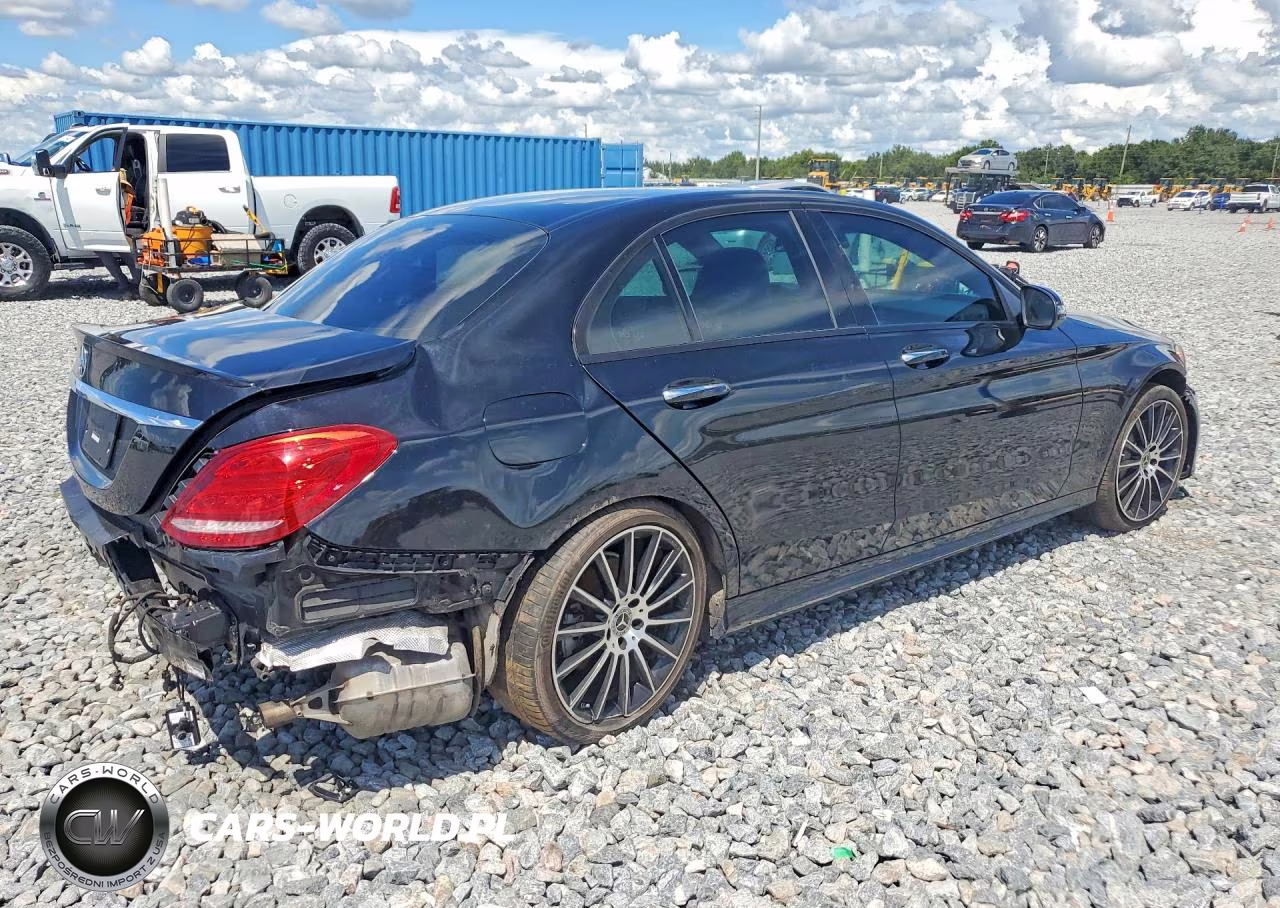2018 Mercedes-Benz C 300 VIN:55SWF4JBXJU241498 - 3