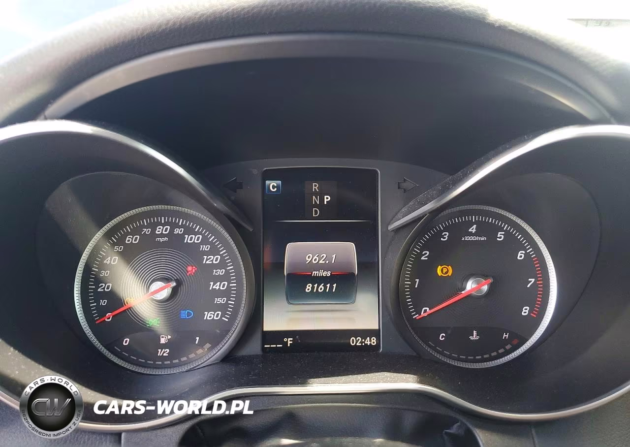 2018 Mercedes-Benz C 300 VIN:55SWF4JBXJU241498 - 9