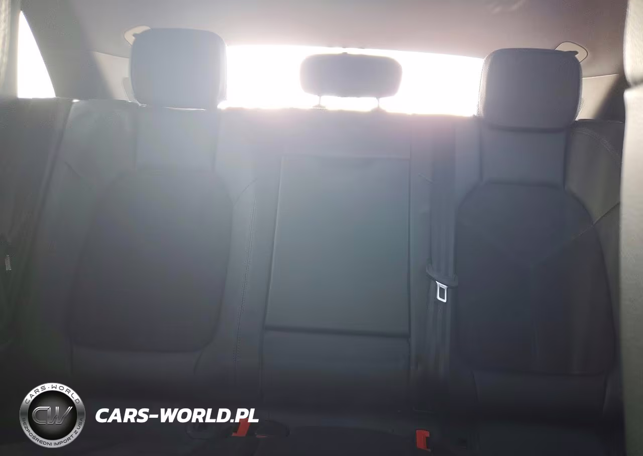 2020 Porsche Macan VIN:WP1AA2A51LLB01976 - 10