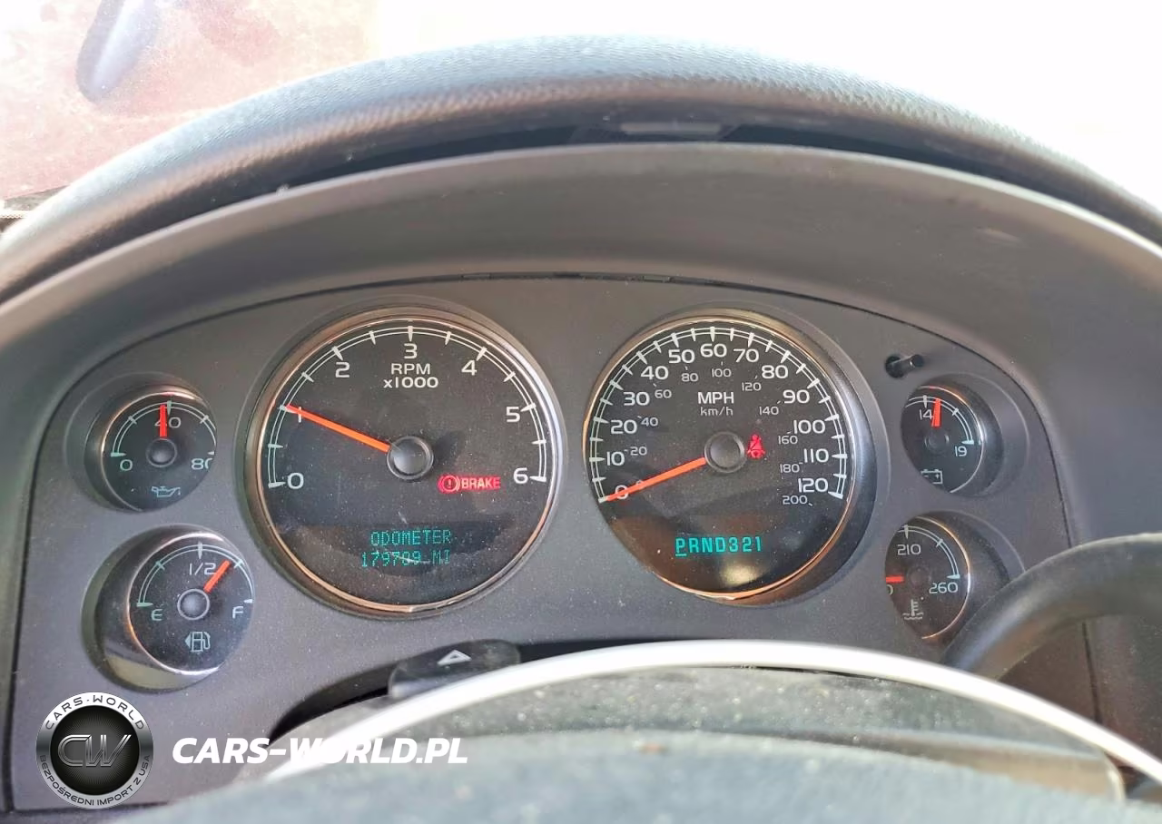 2008 Chevrolet Suburban C1500 Ls VIN:3GNFC16078G198038 - 9