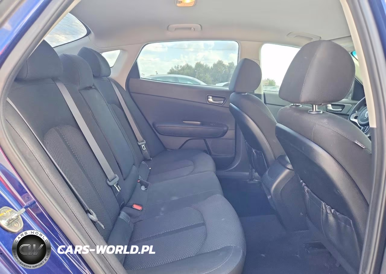 2018 Kia Optima Lx VIN:5XXGT4L31JG226275 - 10
