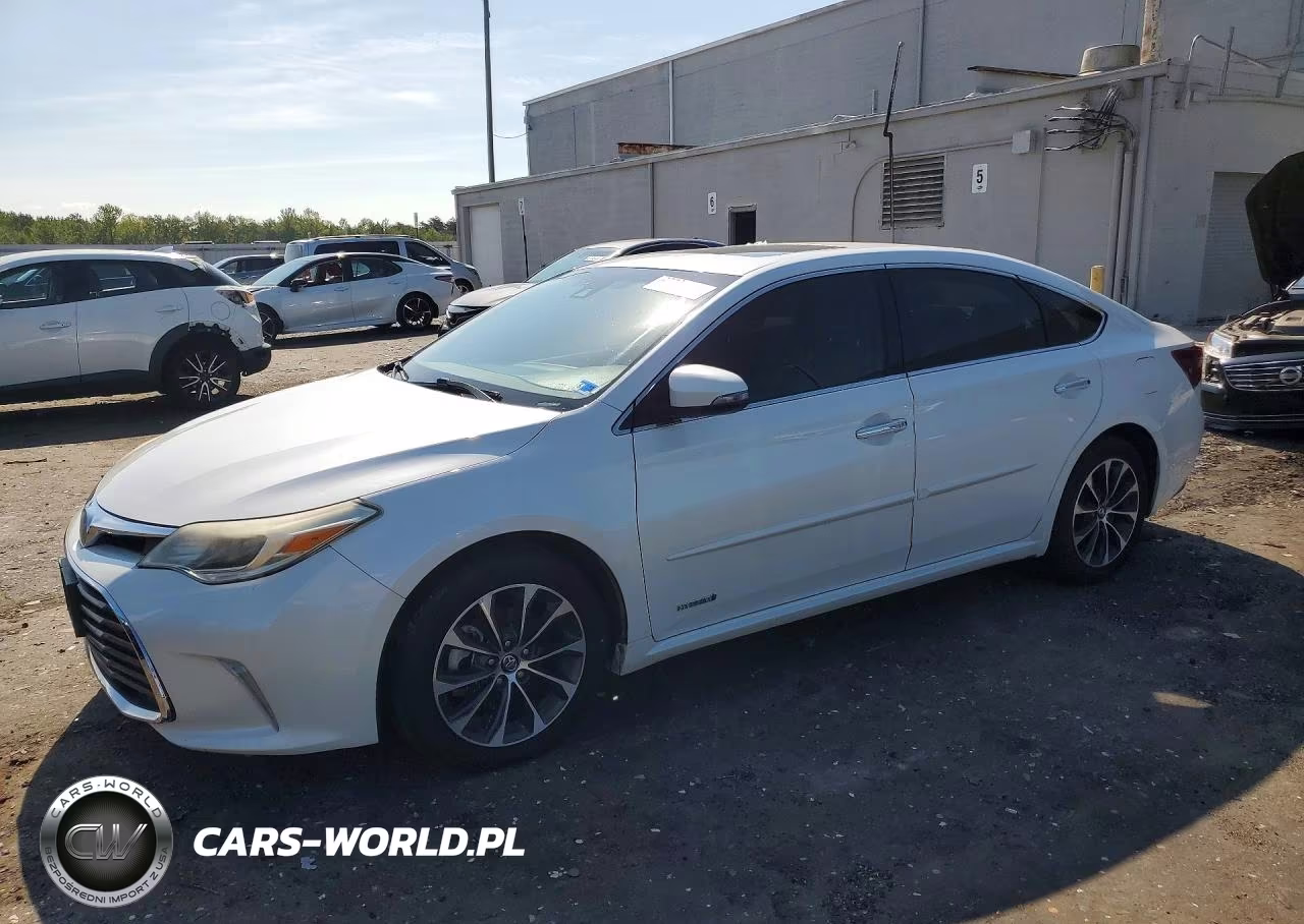 2018 Toyota Avallon