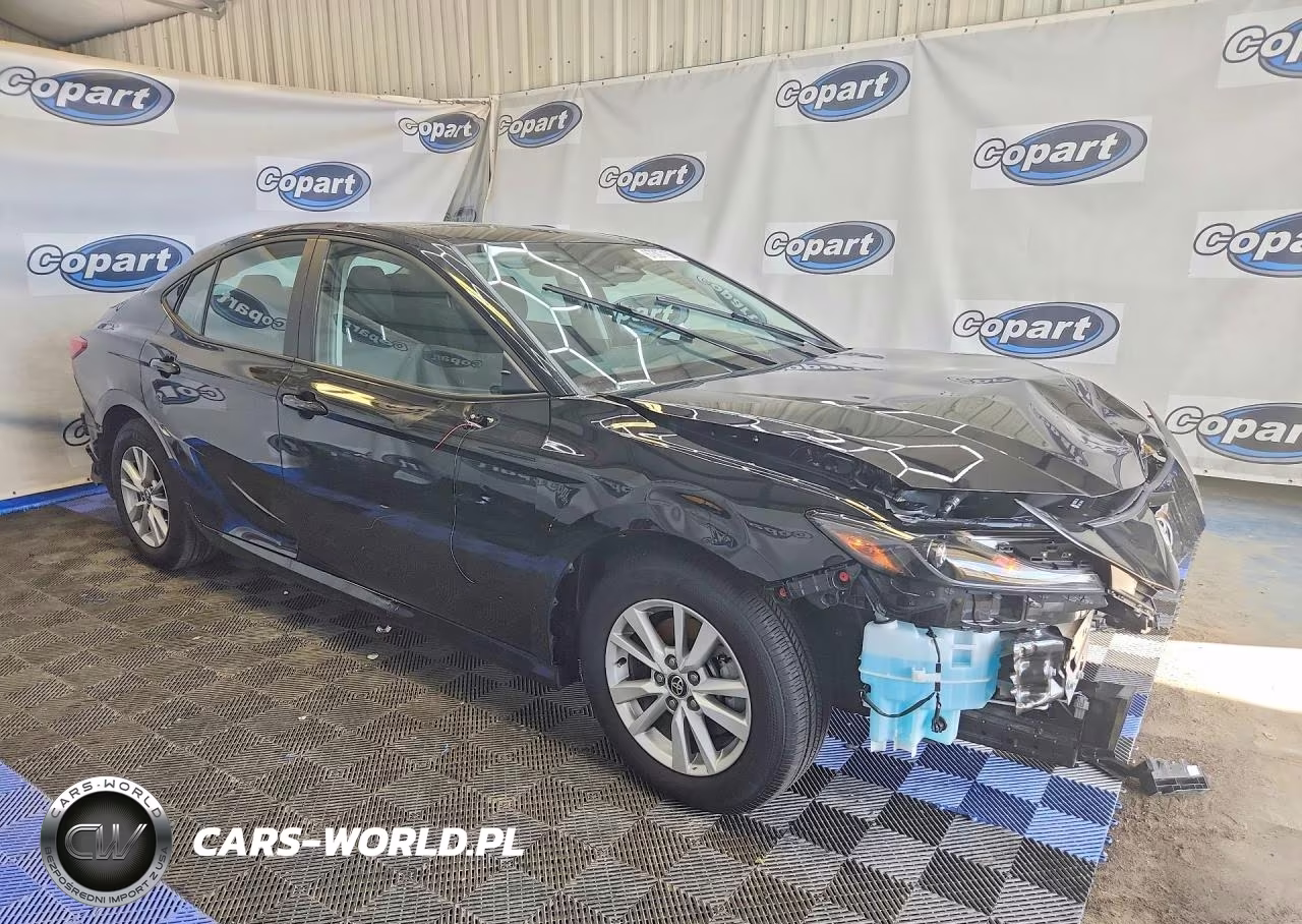 2026 Toyota Camry Le VIN:4T1DAACK8TU227625 - 4