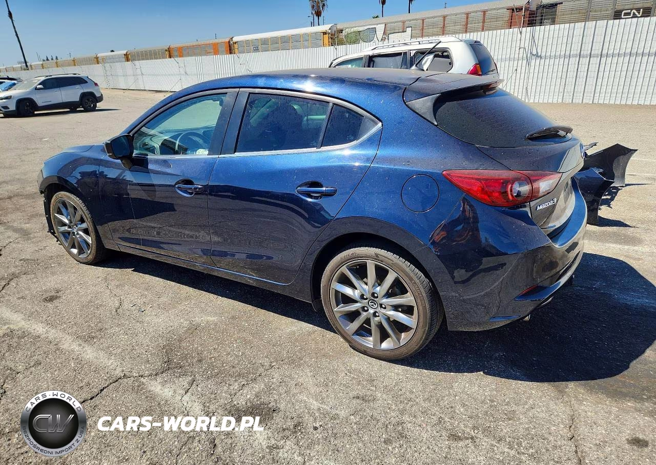 2018 Mazda 3 Touring VIN:3MZBN1L34JM198678 - 2