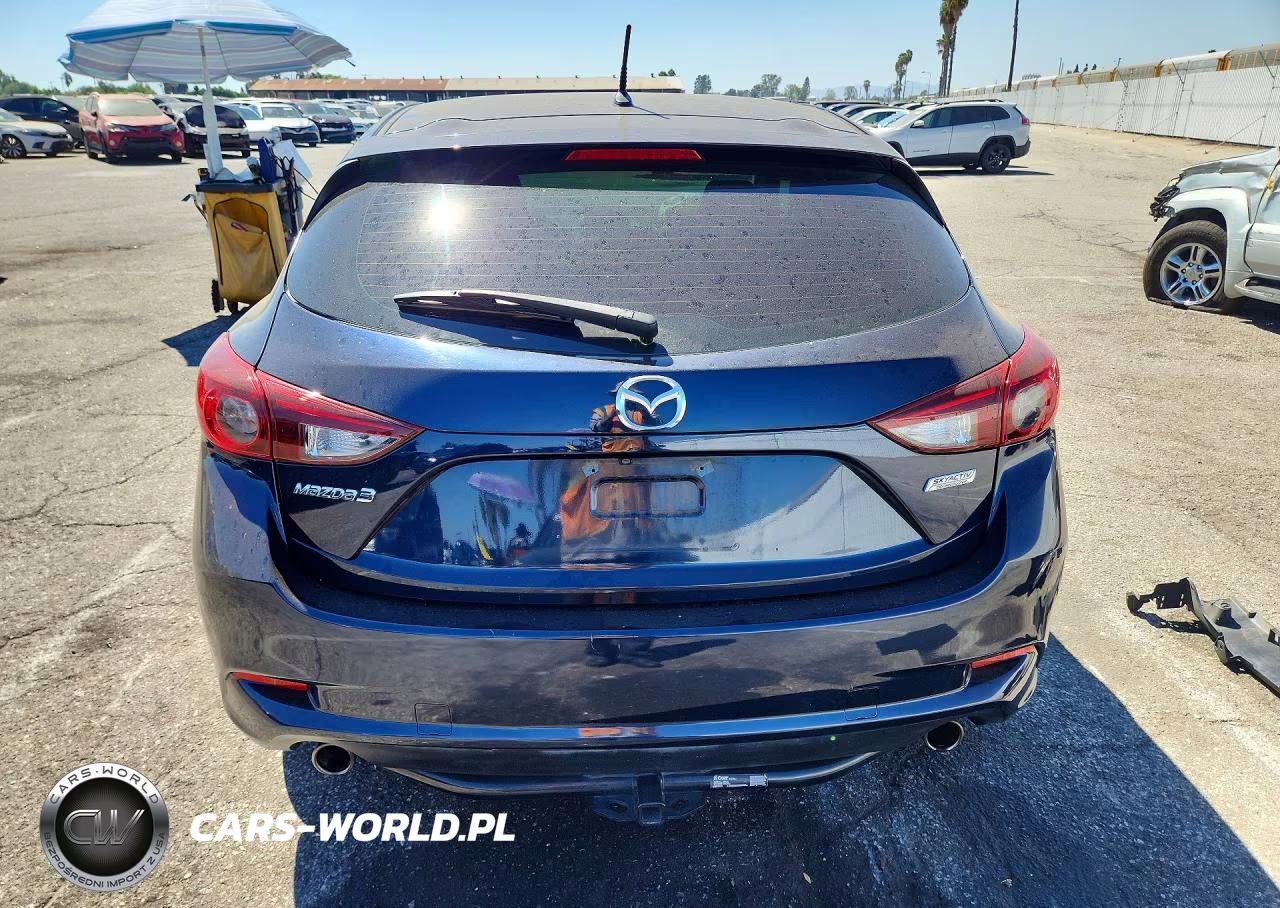 2018 Mazda 3 Touring VIN:3MZBN1L34JM198678 - 6