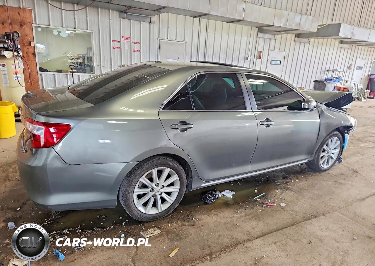 2012 Toyota Camry Xle VIN:4T4BF1FK4CR204739 - 3