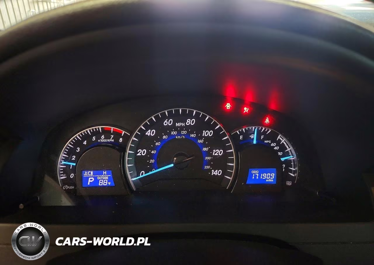 2012 Toyota Camry Xle VIN:4T4BF1FK4CR204739 - 9