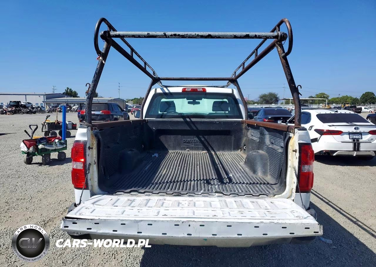 2015 GMC Sierra C1500 VIN:1GTN1TEC1FZ900028 - 10