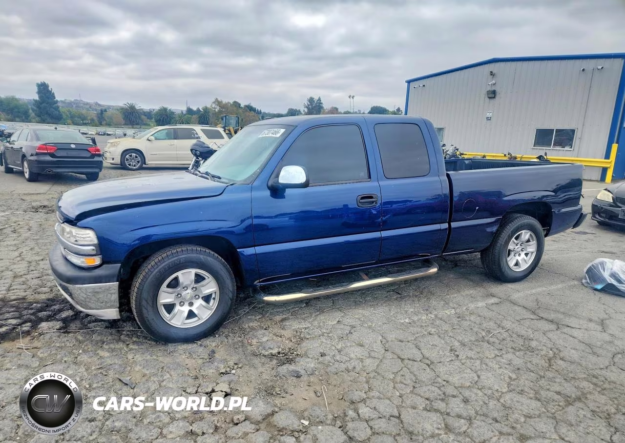 2002 Chevrolet Silverado C1500 VIN:2GCEC19V821275091 - 1