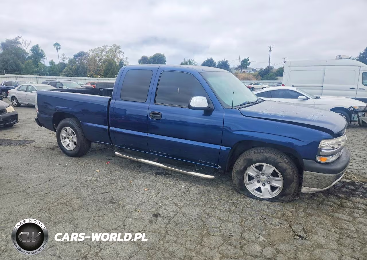 2002 Chevrolet Silverado C1500 VIN:2GCEC19V821275091 - 4