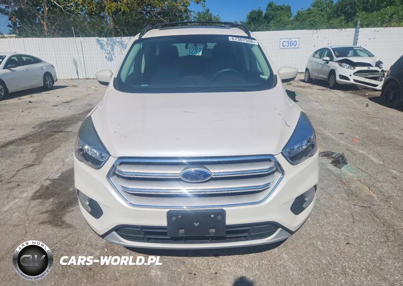 2018 Ford Escape Se VIN:1FMCU9GD2JUC98846 - 5