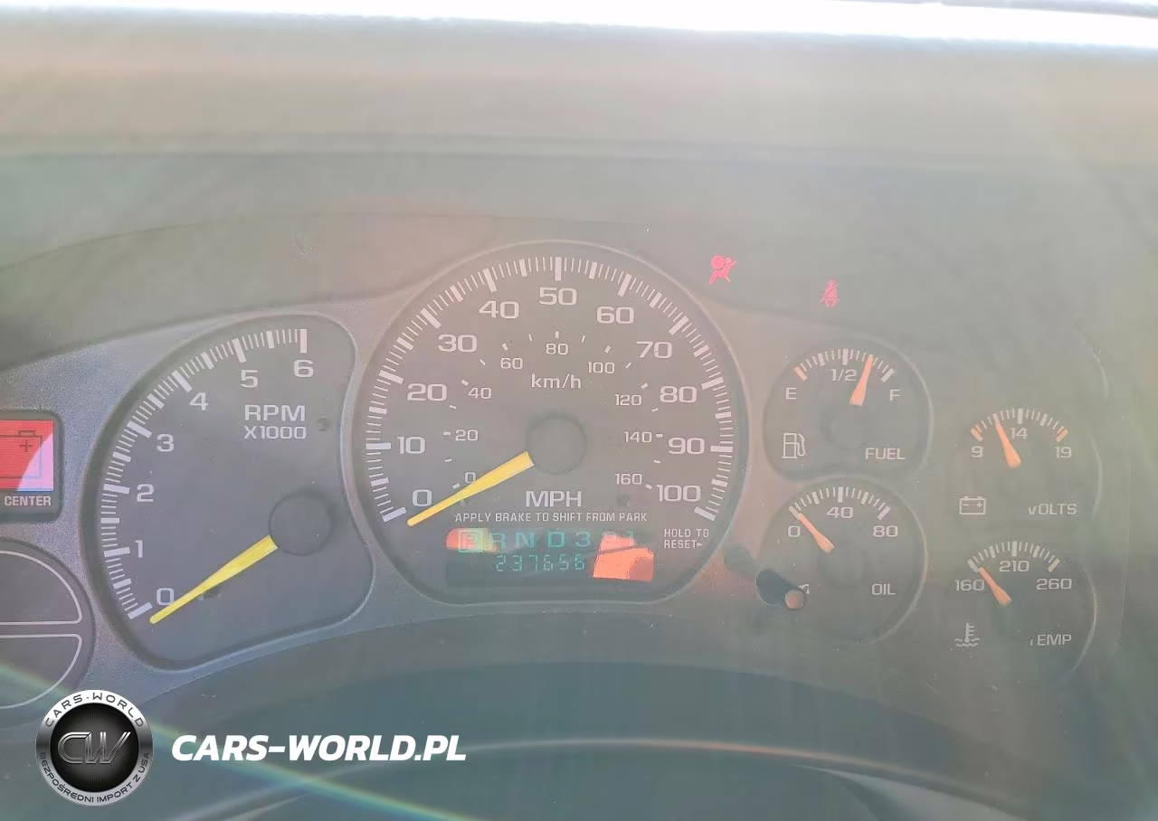 1999 Chevrolet Silverado K1500 VIN:1GCEK14T8XZ180053 - 9